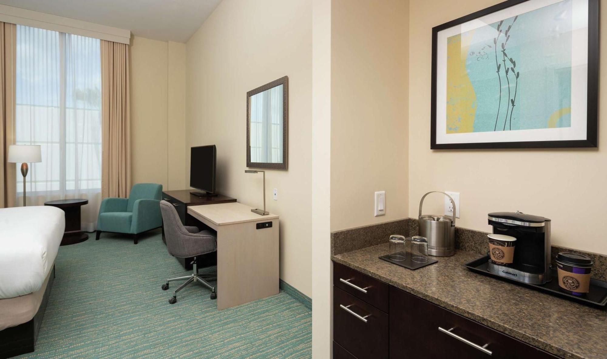 Queen Room with Two Queen Beds - Mobility Access,1552169032:JPEG