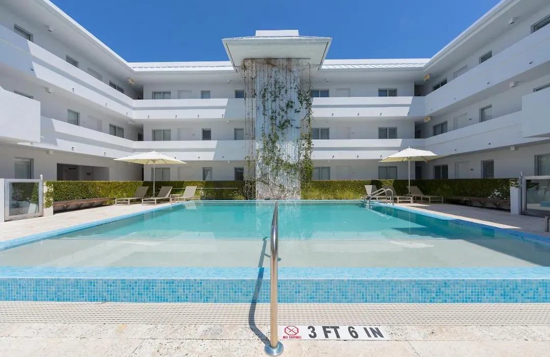 Beach Haus Key Biscayne Contemporary Apartments-1