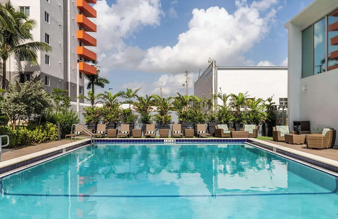 Doubletree By Hilton Miami North I-95-1