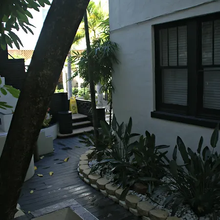 South Beach Plaza Hotel-3