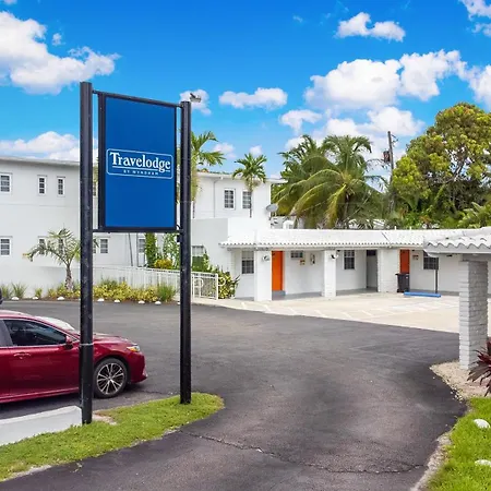 Travelodge By Wyndham Miami Biscayne Bay-2