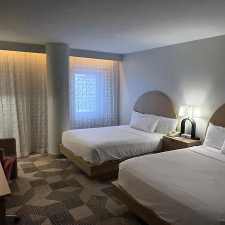 Miami International Airport Hotel-2