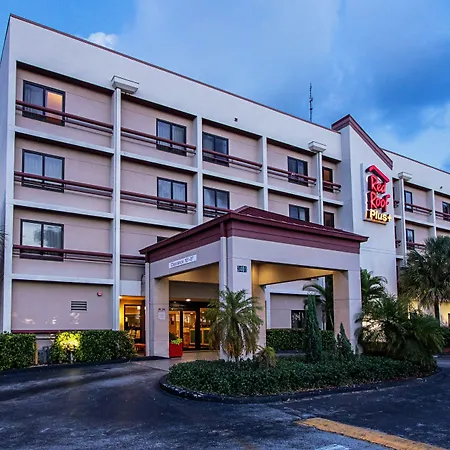 Red Roof Inn Plus Miami Airport-3