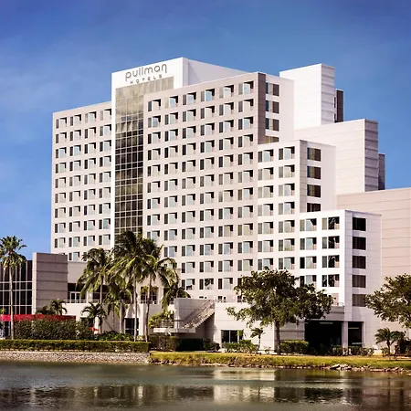 Pullman Miami Airport-2