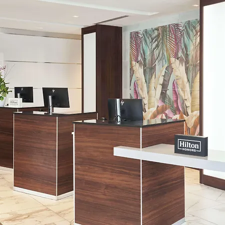 Doubletree By Hilton Miami North I-95-2