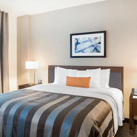Wingate By Wyndham Miami Airport-3