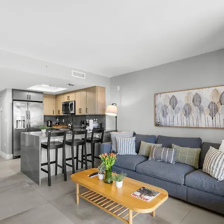 The Mutiny Luxury Suites Hotel-2
